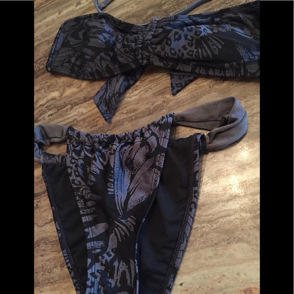 RASINS TWO PIECE  BLACK AND GREY SEXY BIKINI Med - Picture 3 of 7